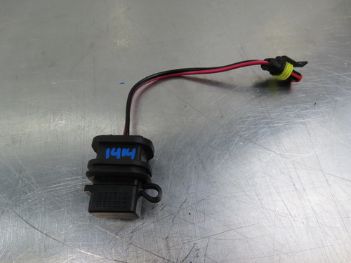 EB1414 2023 23 MOTO GUZZI V100 MANDELLO USB CHARGE PORT