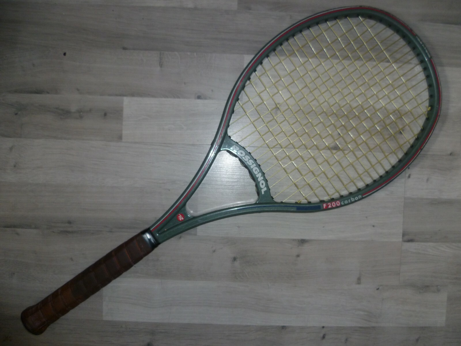 Raquette de tennis Rossignol F300 carbone 4 1/2 belle vintage - Made in France