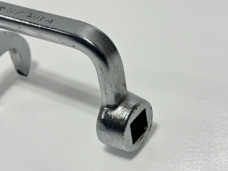 OTC Tools EE. UU. T74P-9487-A Ford Rotunda (motor 2,3 L +) adaptador de par llave herramienta Foto 2 de 4