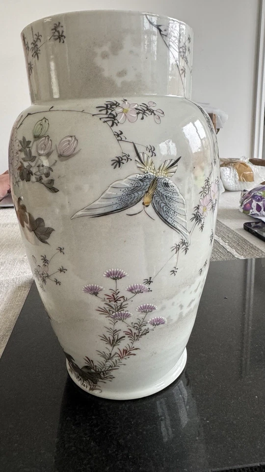 Stunning japanese antique Pale Celadon vase meiji - Image 3 of 4
