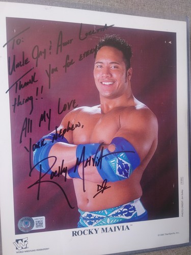 WWF/WWE Original Rookie signed Rocky Maivia/The Rock