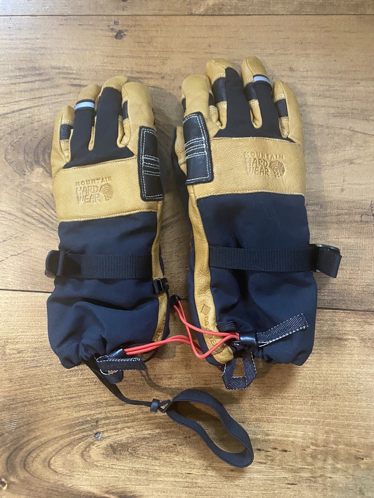 Mountain Hardwear Gloves