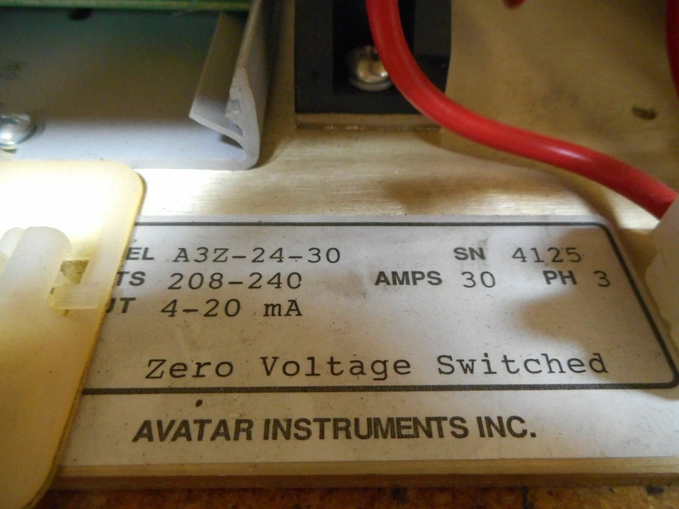 AVATAR Instruments A3Z-24-30 电源控制器 208-240V 4-20mA 30A 3PH 保修 — 第 2/4 张图片