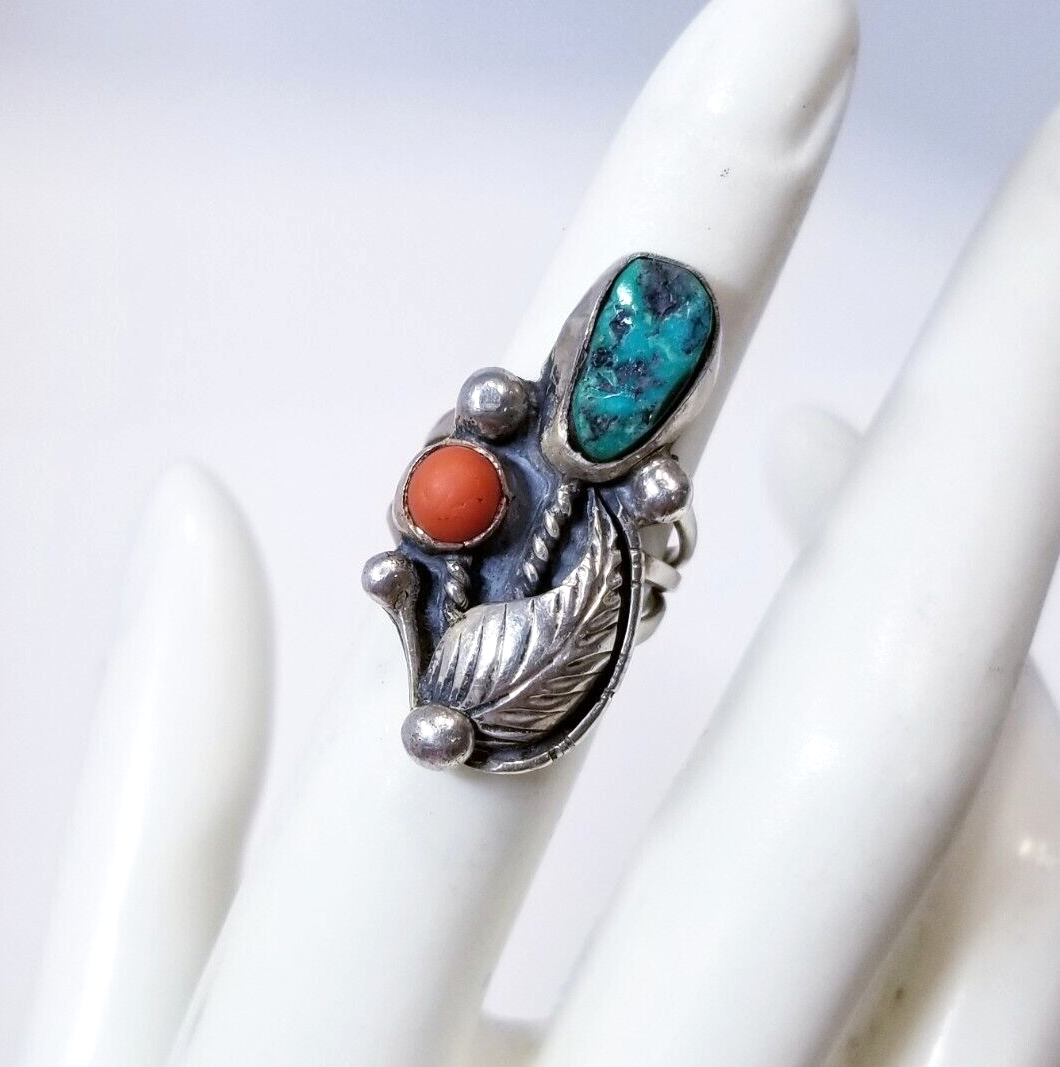 One Of The Best Vintage Native American Navajo Coral Sterling Silver Bracelet - 105 Grams! One Of The Best Vintage Native American Navajo Coral Sterling Silver Bracelet - 105 Grams!