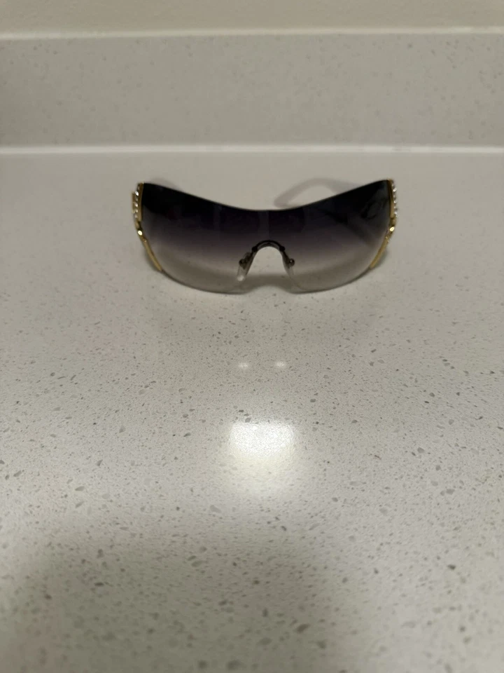 Óculos de sol Bvlgari 651B 939/8G escudo sem aro preto com cristais Swarovski com estojo - Imagem 2 de 4