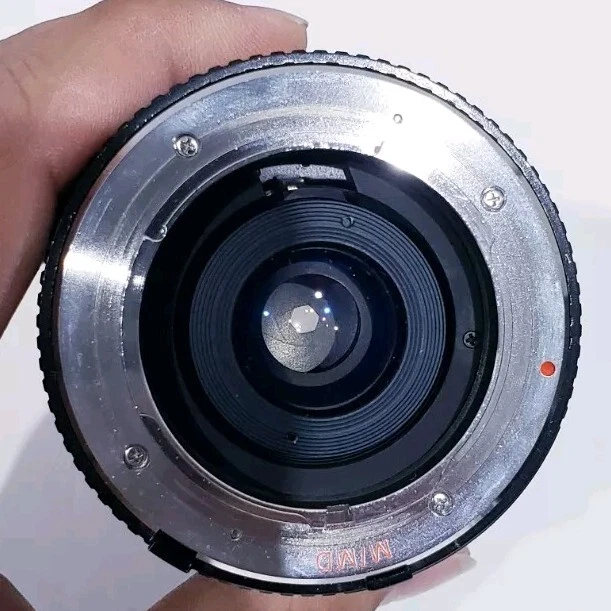 Magnicon XC Zoom Macro 70-200mm 1:4.5-5.6 Macro Lens - MINOLTA MD - Clean  - Image 3 of 4