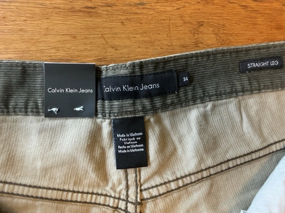 NWT Calvin Klein Jeans Men’s Green/Gray Straight Leg Corduroy Pants - 34W X 30L - Image 3 of 4