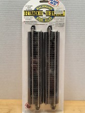 Bachmann E-Z Track 9" Track 4 Pieces Item No. 044411 Black VTG 1995