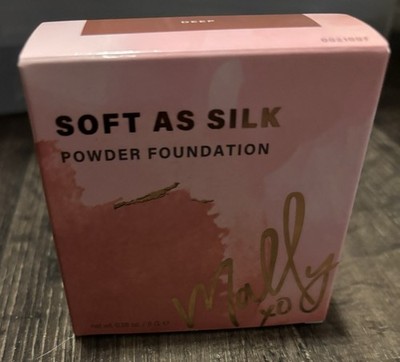 Molly Makeup Powder Foundation Soft As Silk Deep NIB