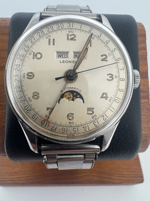 Vintage SS Leonidas Pre-Heuer Triple Date Moon Phase Automatic Bidynator Watch