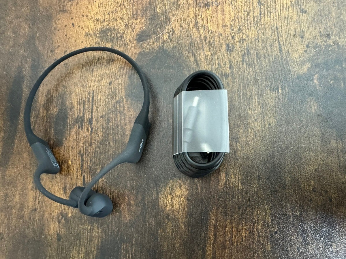 Shokz (ショックス) OpenRun SHOKZ S805 Amazon.com: SHOKZ OpenRun with USB-C Charging - Open-Ear Bluetooth