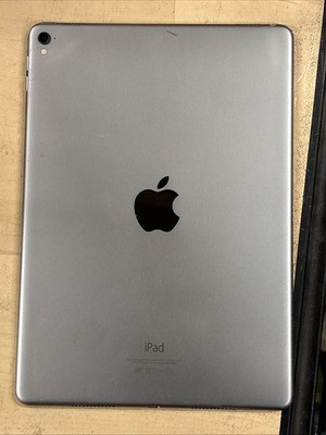 2016 Apple iPad Pro 9.7