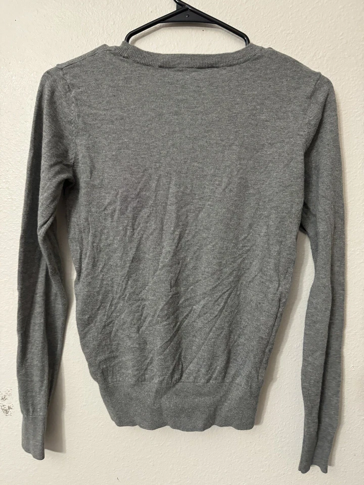 Suéter French Connection pestañas con lentejuelas talla pequeña Foto 3 de 4