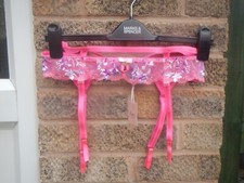 BOUX AVENUE HOT PINK EMBROIDED FLORAL NEXIE SUSPENDER BELT 4 STRAP 8/10 NWT