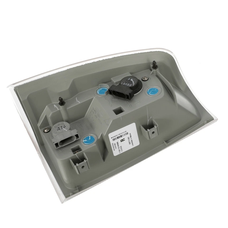 06-10 MITSUBISHI RAIDER PICKUP LUZ TRASERA LÁMPARA PARADA RESPALDO DERECHA MOPAR 55077742AC Foto 4 de 4