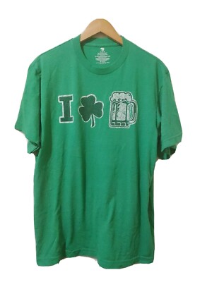 St Patrick's Day T-Shirt Mens  L (42-44) Green Short Sleeve Crew Neck Beer