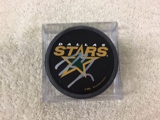 Autographed Loui Eriksson SIGNED Dallas Stars PUCK NHL