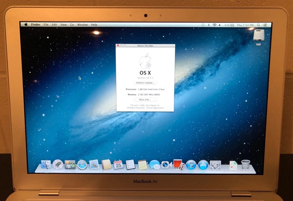 Apple MacBook Air 13" A1304 2009 1.86GHz C2D/ 2GB / 128GB SSD - Image 3 of 4