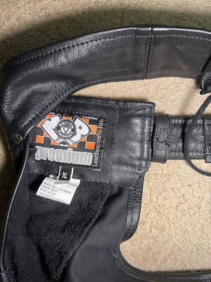 Chaps Easyriders Black Leather Zippered/Snap Motorcycle Chaps Size