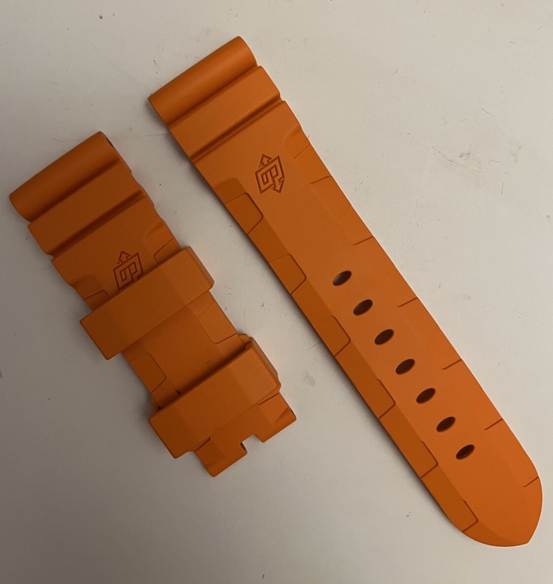 OFFICINE PANERAI OEM 24mm ORANGE RUBBER ACCORDION STRAP FOR TANG