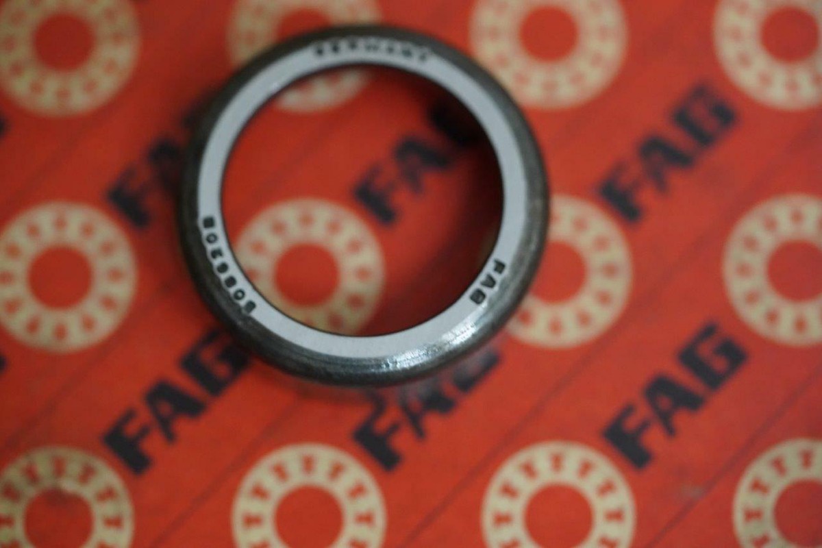 FAG SEASON 　MADE　IN　ITALY 　ナポリ Audi Wheel Bearing Kit FAG 7136103500 670774360596 4B0 498