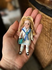 Antike Puppenstube Püppchen Mignonette Porzellan 9,5 Cm