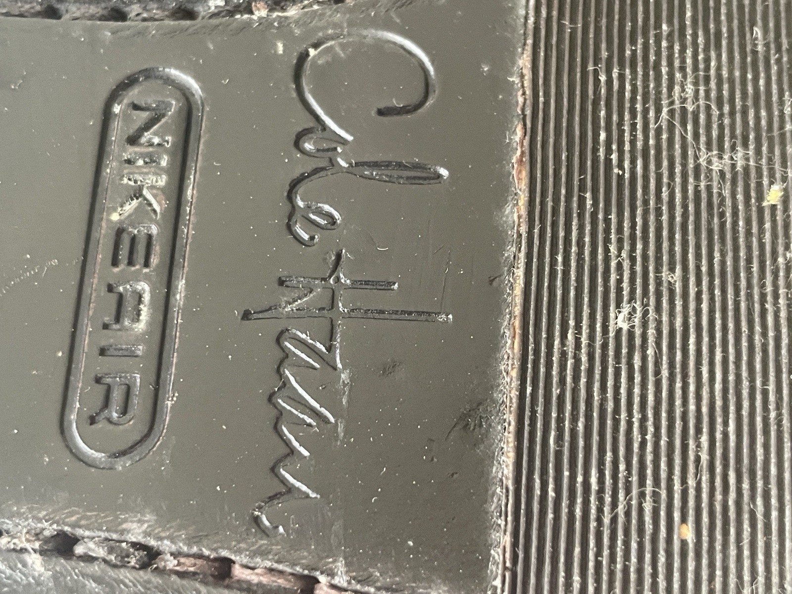 Picture 5 of 6