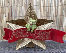The Whimsical World of Pocket Dragons “"Peace on Earth" Tree Topper / decoration