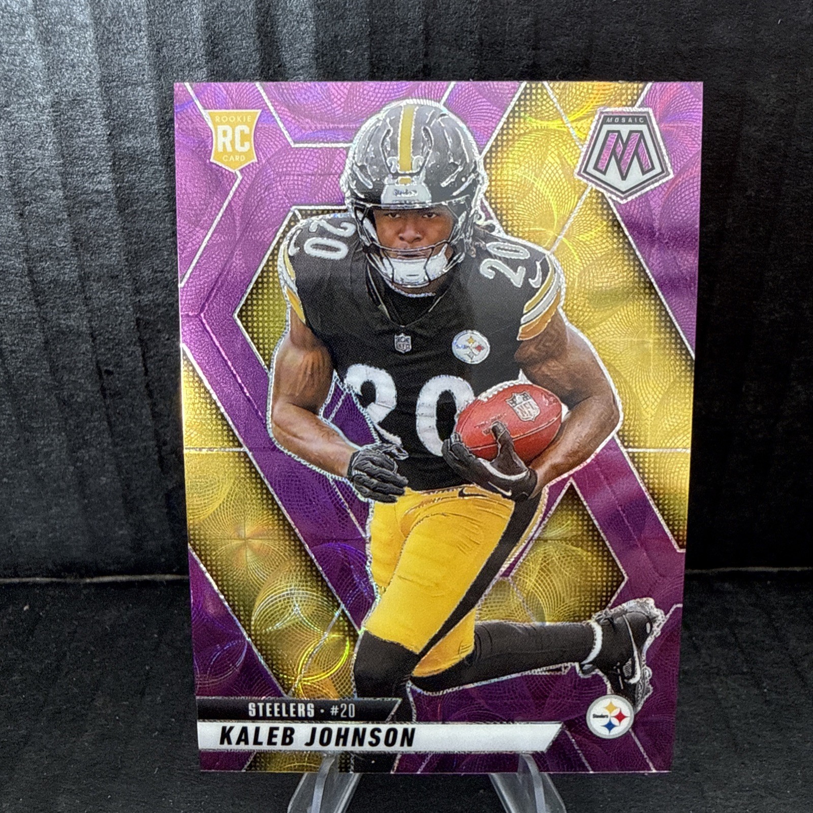 Kaleb Johnson 2025 Panini Mosaic Rookie RC Purple Scope #315 Pittsburgh Steelers