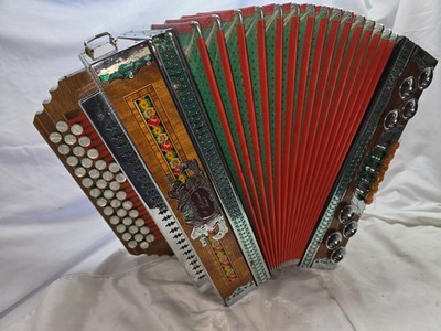 Melodija Menges - Handharmonika  ( A-D-G )   diatonic accordion, acordeon
