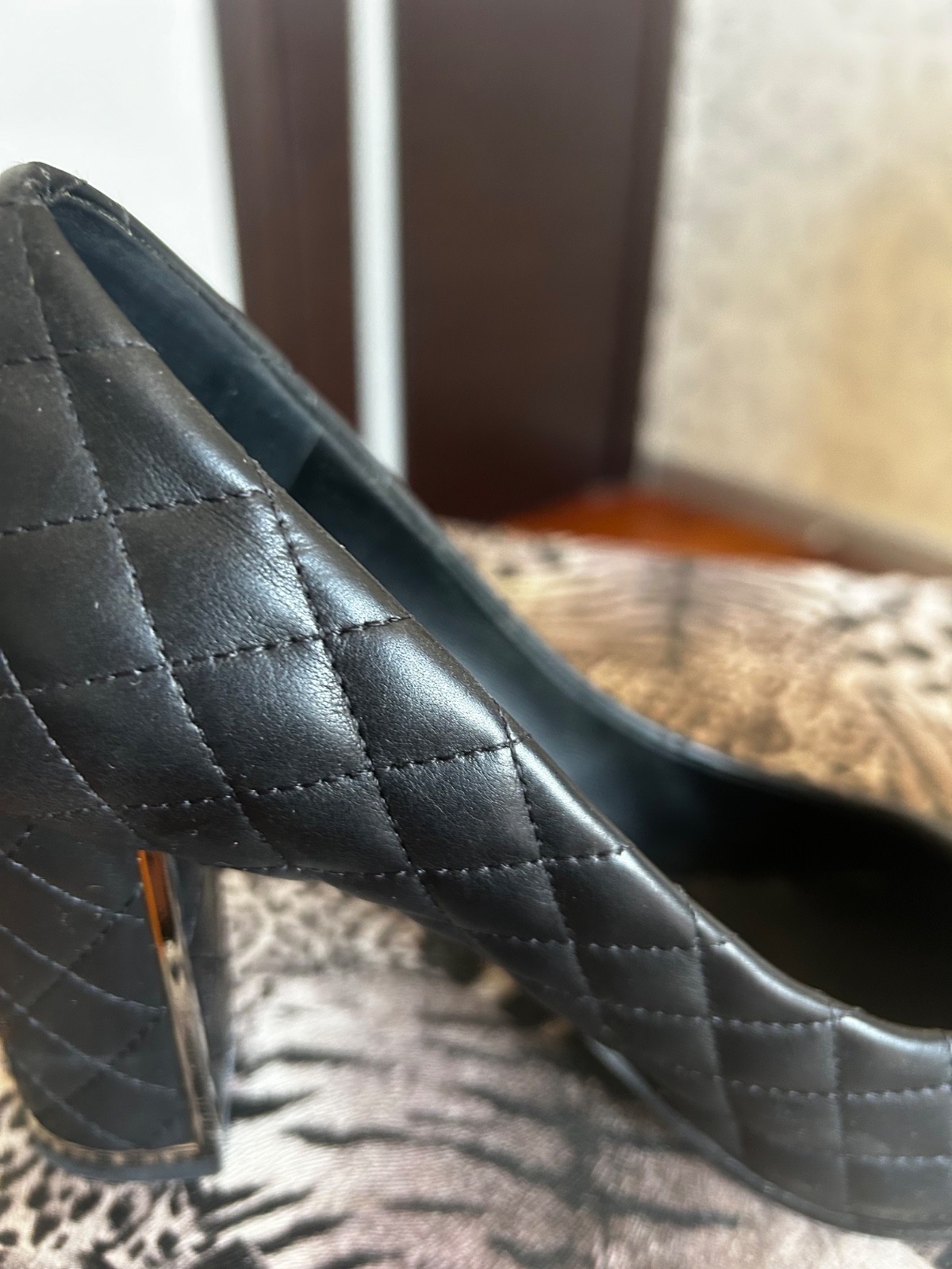 Black Chanel Quilted Pointed Cap-Toe Pumps Size 37.5 thumbnail 6