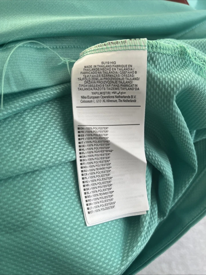 Футболка Nike FC Barcelona Луиса Суареса 2010/2011 выездной комплект размер M - Изображение 4 из 4