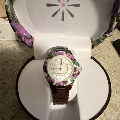 Isaac Mizrahi Women's Wristwatch Floral Bezel Brown Metal Band Analog Dial