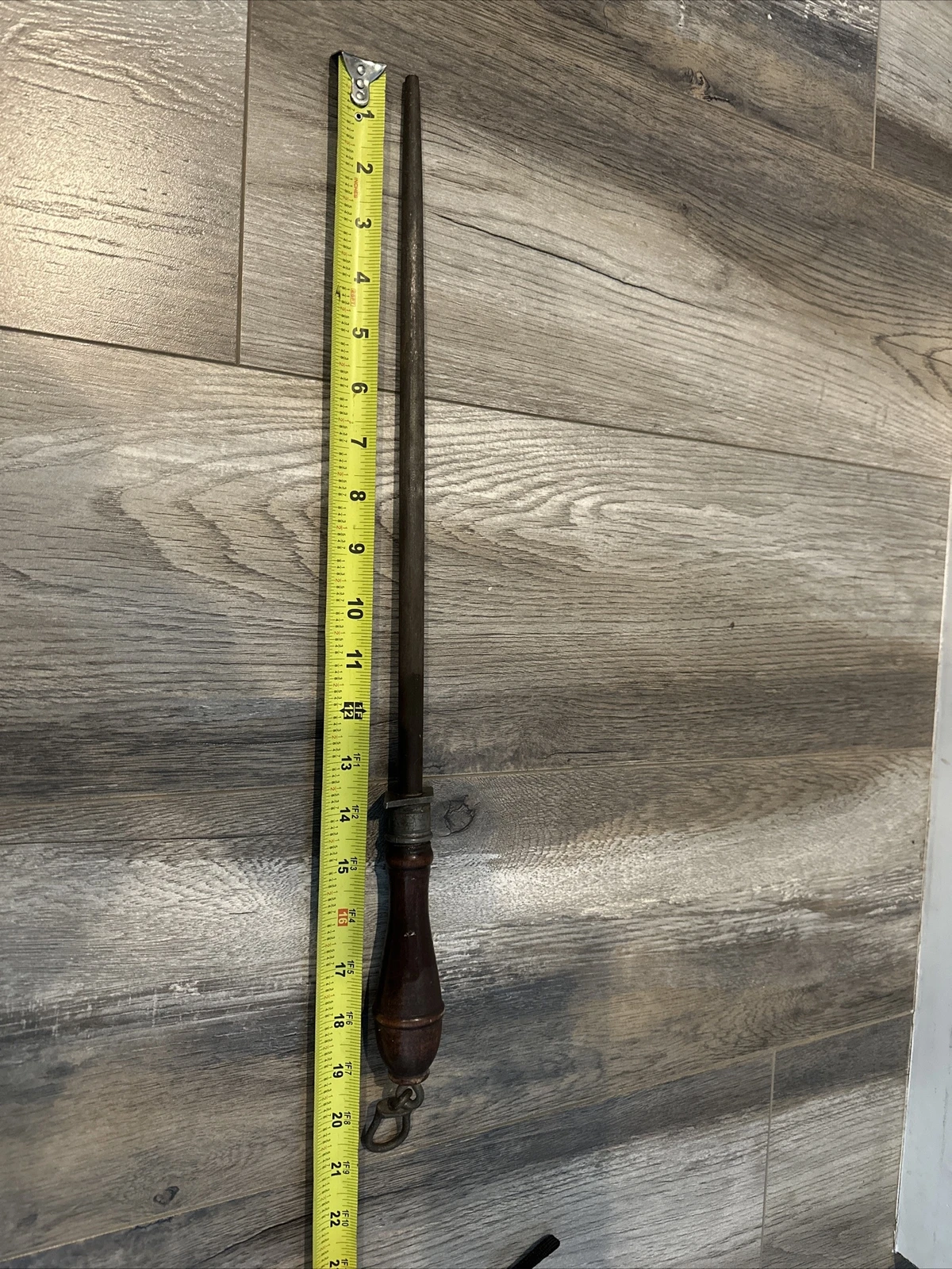 Vintage SHAPLEIGH HDW CO Butchers honing Steel rod w/hook Wooden Handle