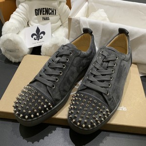 louboutin trainers grey