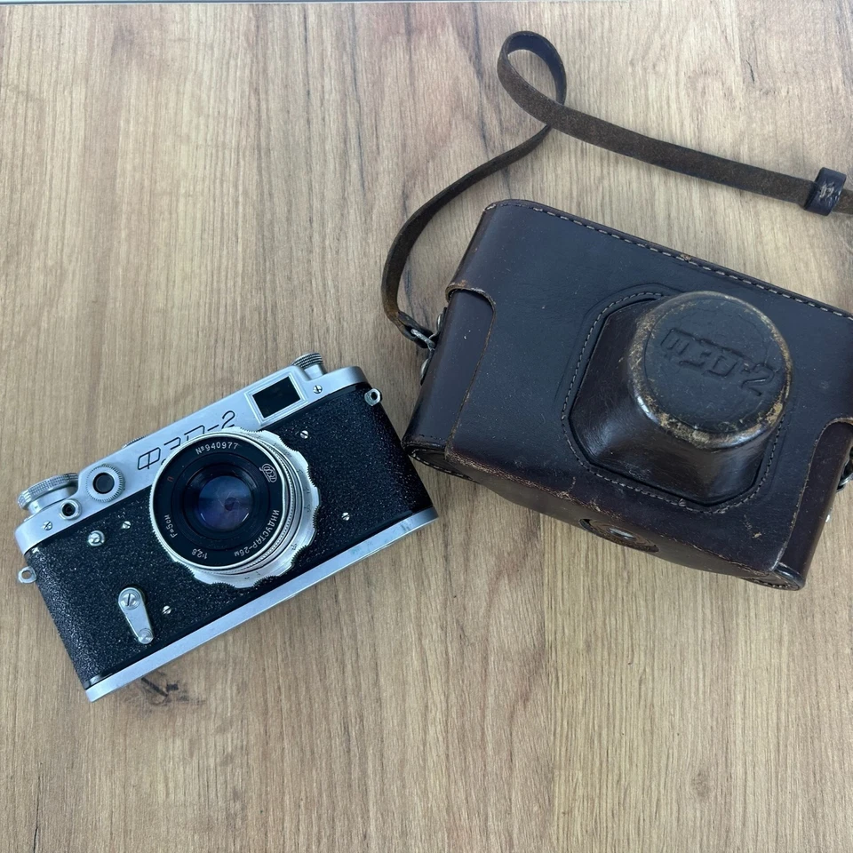 Lente telémetro para cámara fotográfica FED 2 vintage de 35 mm Industar-26 m copia Leica urss Foto 2 de 4