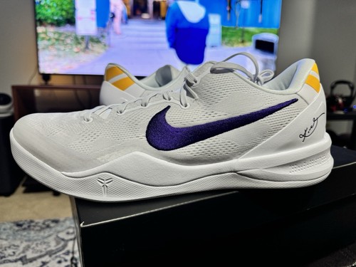 Nike Kobe 8 VIII Protro Lakers Home (HF9550–100) New Mens Size 15 White / Purple