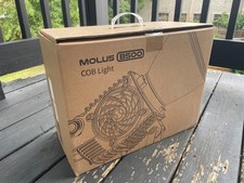 Zhiyun Molus B500 500W Bi-Color COB LED Light   Boxed