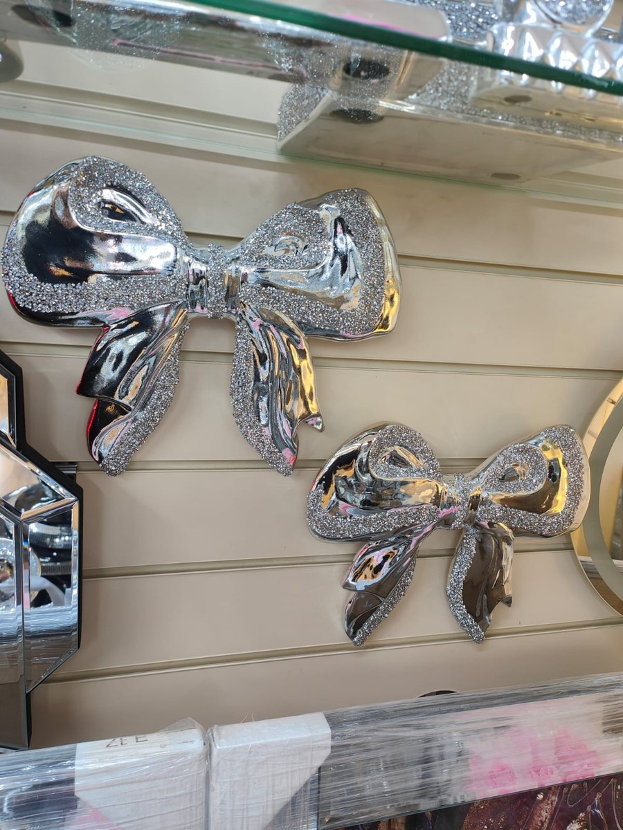 SET OF 2 CRUSHED DIAMOND BOW 3D WALL ART WALL HUNG CRYSTAL  display picture 1