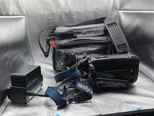 Sony CCD-TR82 8mm Video8 camera Camcorder VCR Player Video Transfer w/ Extras 