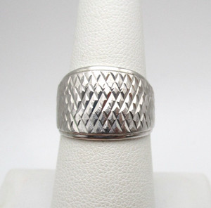 14K White Gold Diamond-Cut Cigar Band Ring Size 7 2.8 Gr [R378]