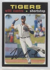 2020 Topps Heritage High Number Action Image Variation SP Willi Castro #526 0x1j