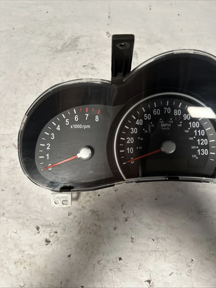 2006-2007 Kia Sedona Speedometer Gauge Instrument Cluster 94001-4D320 OEM S3 Foto 2 de 4