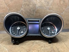 Mercedes-Benz GL X166 2016 Benzin Geschwindigkeitsmesser Cockpit 320kW Mercedes-Benz GL X166 2016 Benzin Geschwindigkeitsmesser Cockpit 320kW