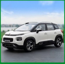 1/18 Citroen C4