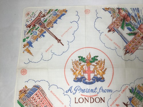Vtg London Gift Hankie BuckinghamPalace Piccadilly Circus Tower Bridge Trafalgar - Picture 2 of 5