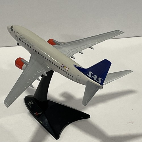 1:200 Herpa SAS Scandinavian Airlines Boeing 737 600 Detailed Wings Rare Set - Picture 10 of 17