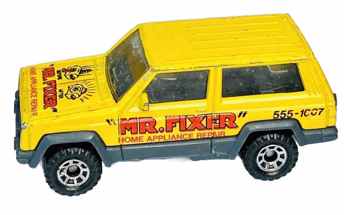 Vintage 1986 Matchbox Jeep Cherokee Mr. Fixer Home Appliance