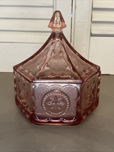 Indiana Tiara Hexagon Eagle Star Colonial Pink Glass Lidded Candy Dish - Picture 2 of 9