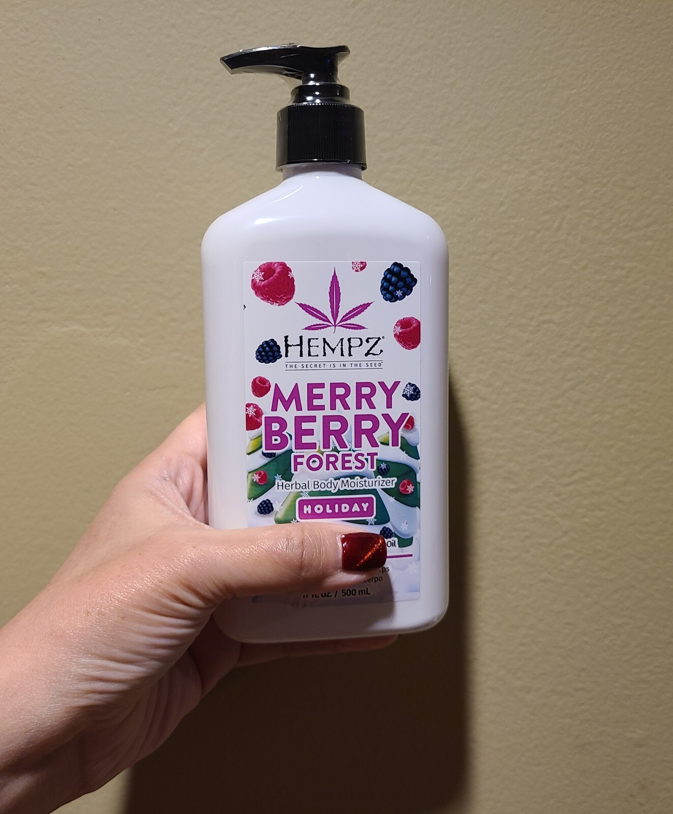 Discover Hempz Limited Edition Merry Berry Forest Herbal Body Moisturizer 17 oz Fresh Hydration